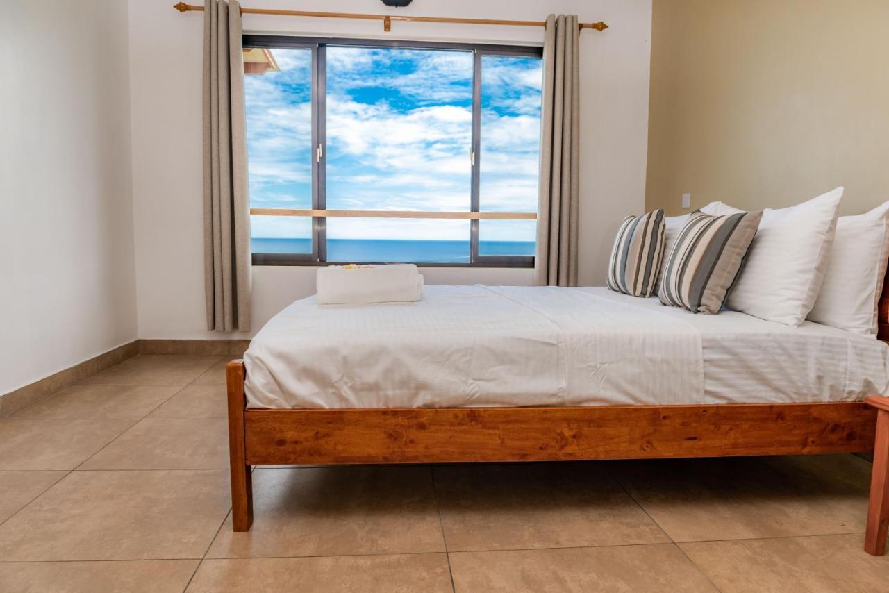 Дом отдыха Lima Pointe Au Sel